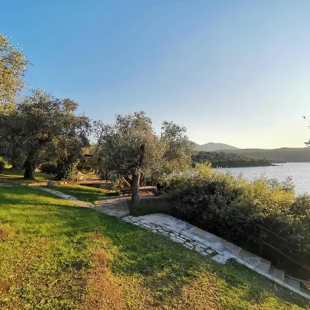 Saint Andrews Bay A * Koukouleika